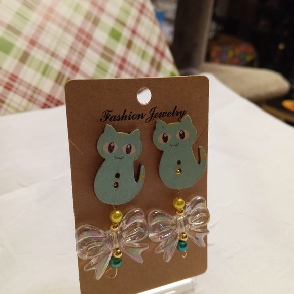 Home Made Handmade Wood & Metal Cat Green Button Earrings #45 - Picture 7 of 11